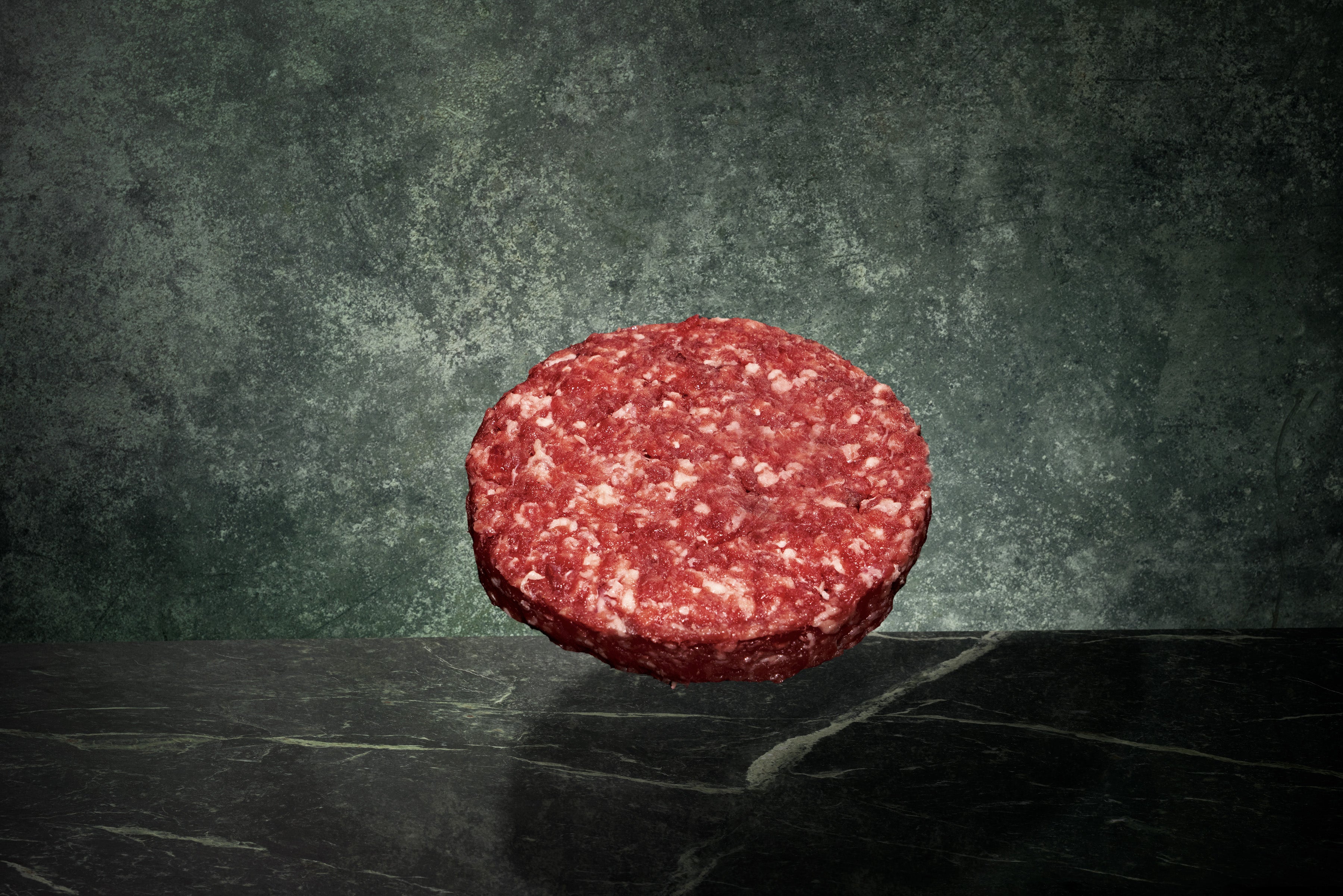 Das Probierpaket: 3x 750g höchster Dry Aged Beef Genuss + Die Heroes: 2x Dry Aged Burger Patties